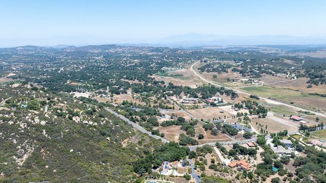 18380 Avenida Caleta, Murrieta, CA 92562