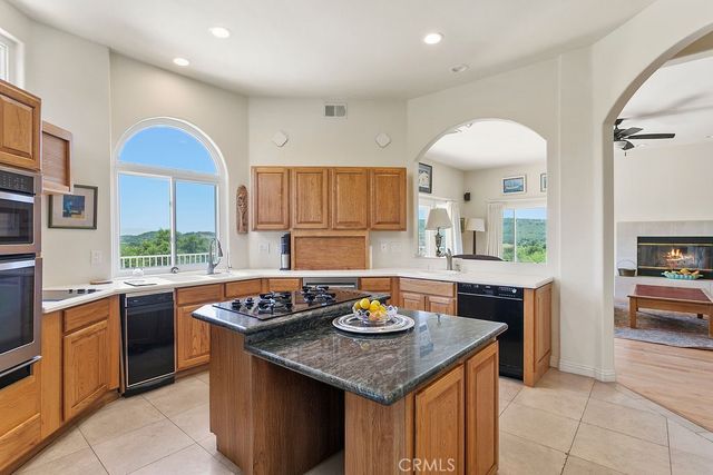 18380 Avenida Caleta, Murrieta, CA 92562