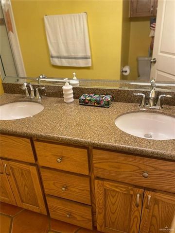 1412 E Keeton Avenue 18, Mcallen, TX 78503