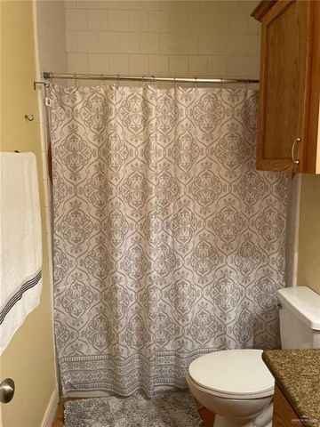 1412 E Keeton Avenue 18, Mcallen, TX 78503