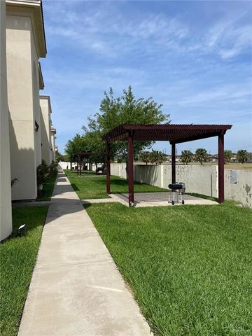 1412 E Keeton Avenue 18, Mcallen, TX 78503