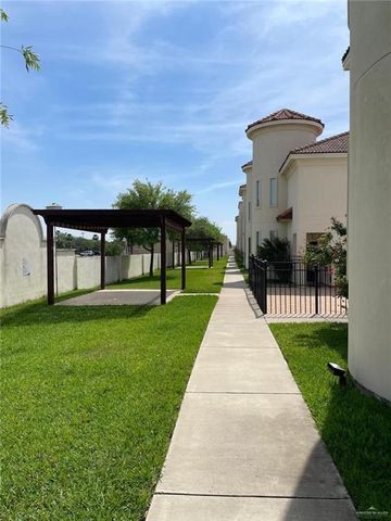 1412 E Keeton Avenue 18, Mcallen, TX 78503