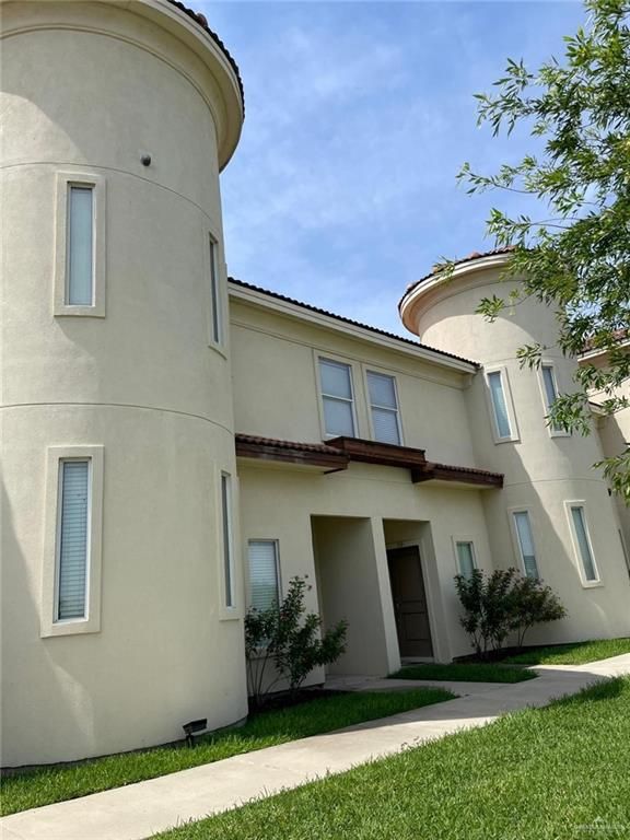 1412 E Keeton Avenue 18, Mcallen, TX 78503