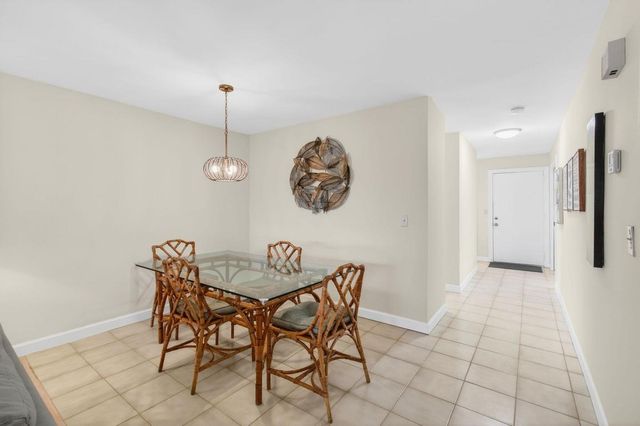 13682 Via Flora A, Delray Beach, FL 33484