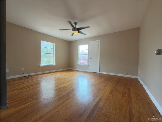 520 W Samano Street, Edinburg, TX 78539