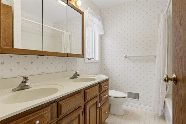 4536 Paper Birch Lane, Traverse City, MI 49686