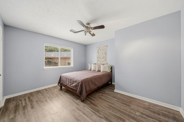 3919 E Wisteria Circle, Sugar Land, TX 77479