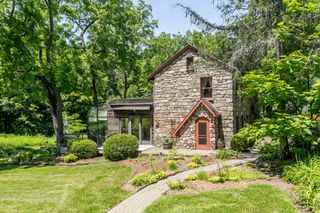 1365 Old Post Road, Esopus, NY 12487