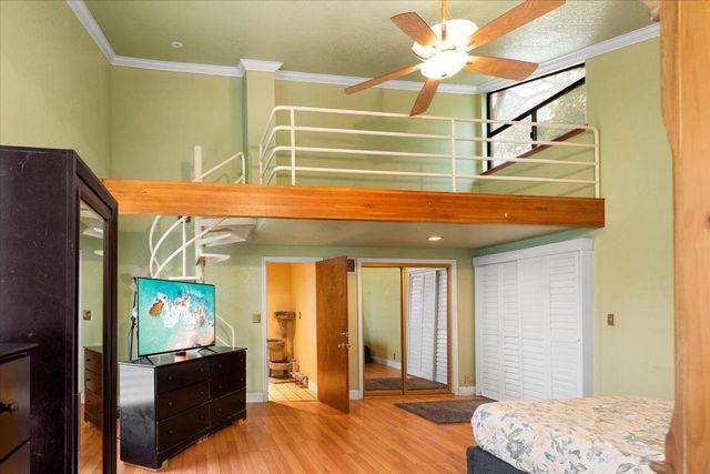 9467 Bond Rd, Elk Grove, CA 95624