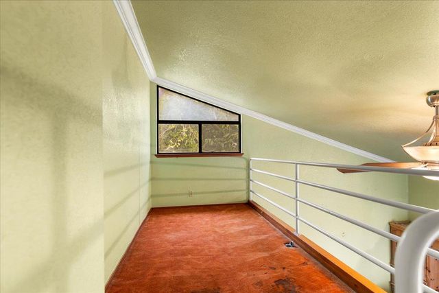 9467 Bond Rd, Elk Grove, CA 95624