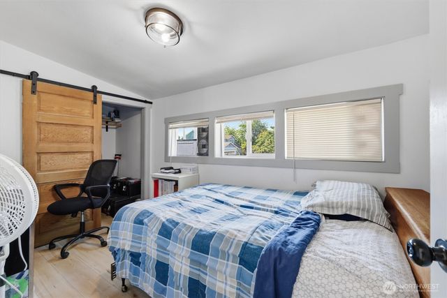 214 E 68th Street, Tacoma, WA 98404