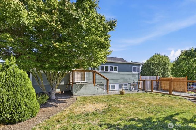 214 E 68th Street, Tacoma, WA 98404