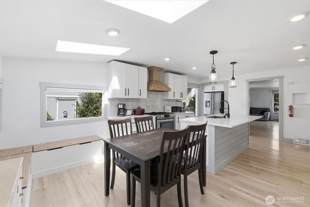 214 E 68th Street, Tacoma, WA 98404