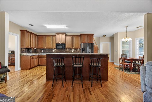 619 Grayridge Road, Gray, GA 31032