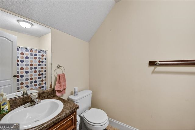 619 Grayridge Road, Gray, GA 31032