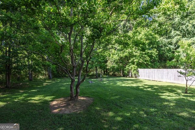 619 Grayridge Road, Gray, GA 31032