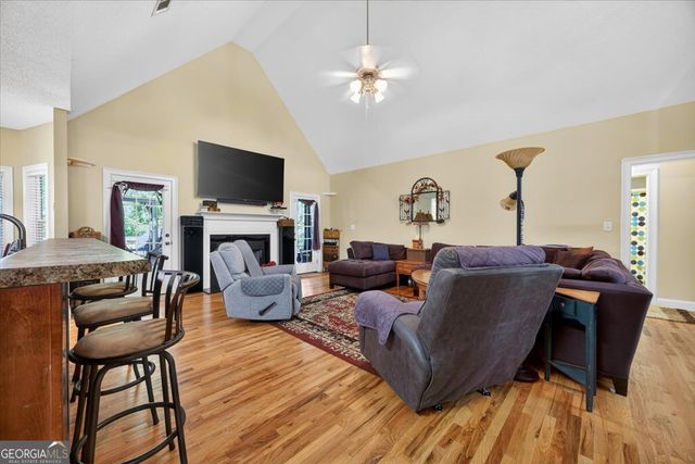 619 Grayridge Road, Gray, GA 31032