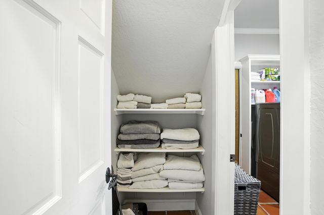 33021 S 625 Road, Grove, OK 74344