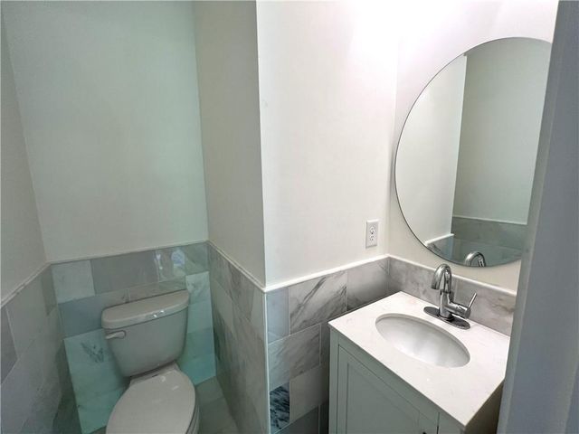 4353 Parkside Place, Atlanta, GA 30342