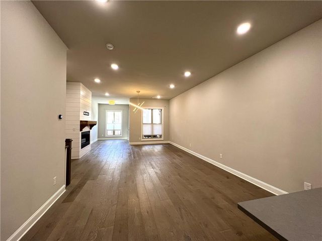 4353 Parkside Place, Atlanta, GA 30342
