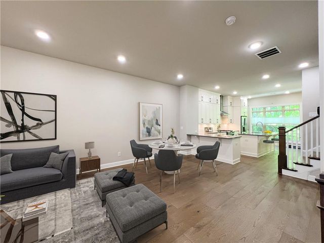 4353 Parkside Place, Atlanta, GA 30342