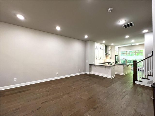 4353 Parkside Place, Atlanta, GA 30342