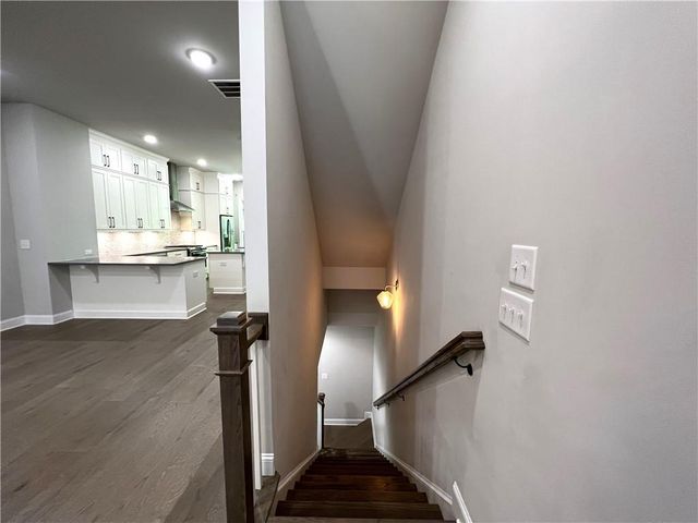 4353 Parkside Place, Atlanta, GA 30342