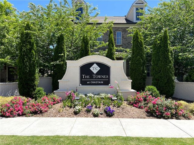 4353 Parkside Place, Atlanta, GA 30342