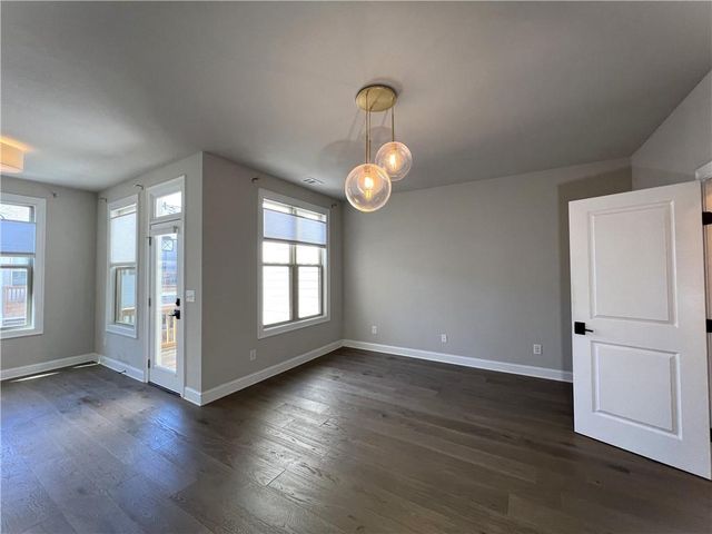 4353 Parkside Place, Atlanta, GA 30342