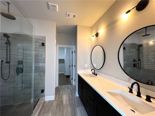 4353 Parkside Place, Atlanta, GA 30342