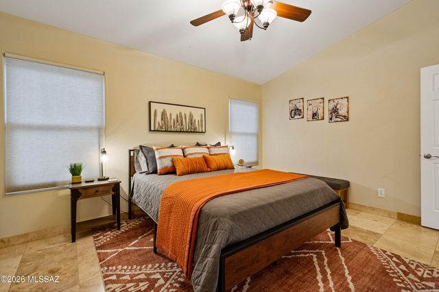 13218 N Lost Artifact Lane, Oro Valley, AZ 85755