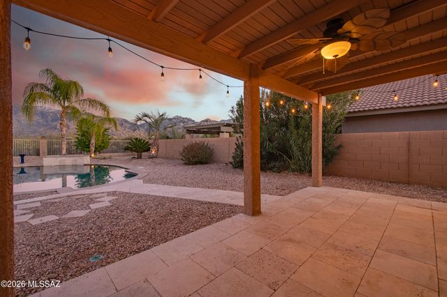 13218 N Lost Artifact Lane, Oro Valley, AZ 85755