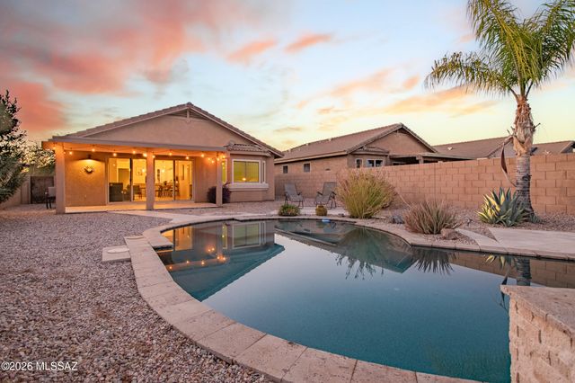 13218 N Lost Artifact Lane, Oro Valley, AZ 85755