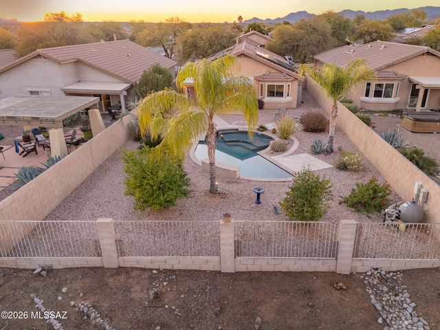 13218 N Lost Artifact Lane, Oro Valley, AZ 85755