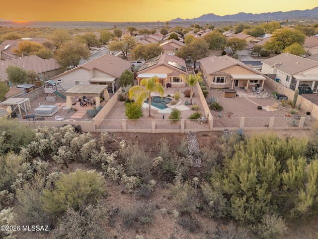 13218 N Lost Artifact Lane, Oro Valley, AZ 85755