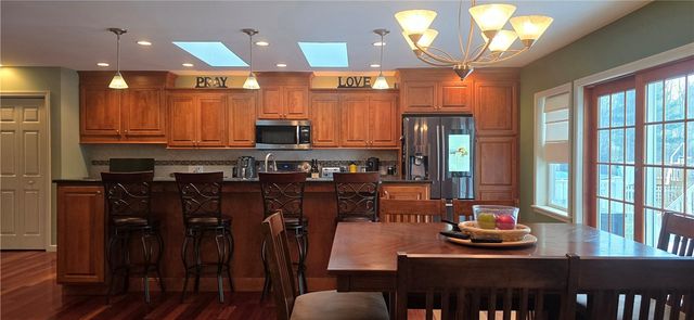 17 Lyons Drive, Big Flats, NY 14845