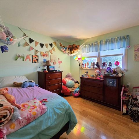 17 Lyons Drive, Big Flats, NY 14845