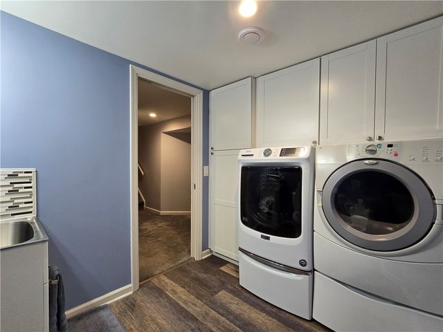 17 Lyons Drive, Big Flats, NY 14845