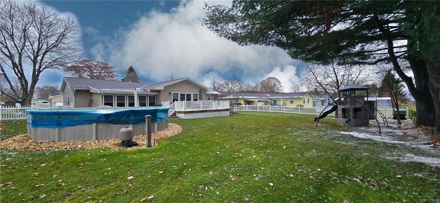 17 Lyons Drive, Big Flats, NY 14845