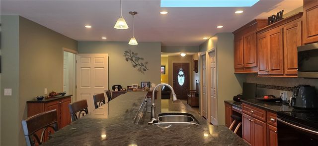 17 Lyons Drive, Big Flats, NY 14845