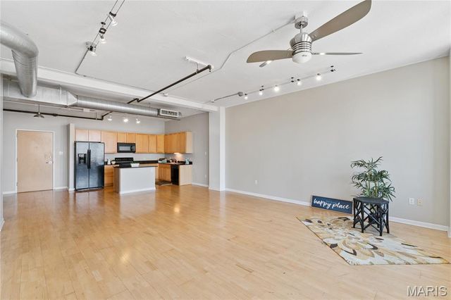 1501 Locust 905, St Louis, MO 63103