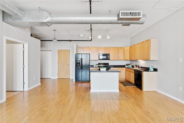 1501 Locust 905, St Louis, MO 63103