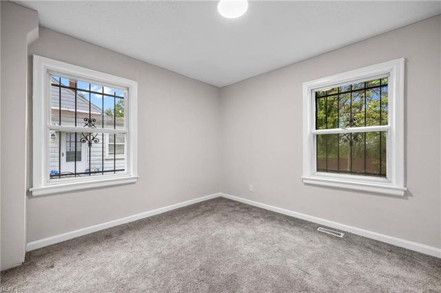 2504 Cromwell DR, Norfolk, VA 23509