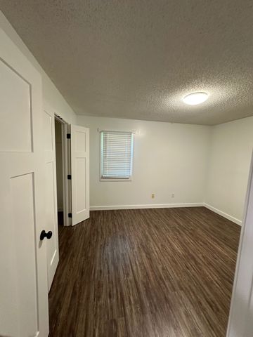 518 Pine Ave, Cookeville, TN 38501