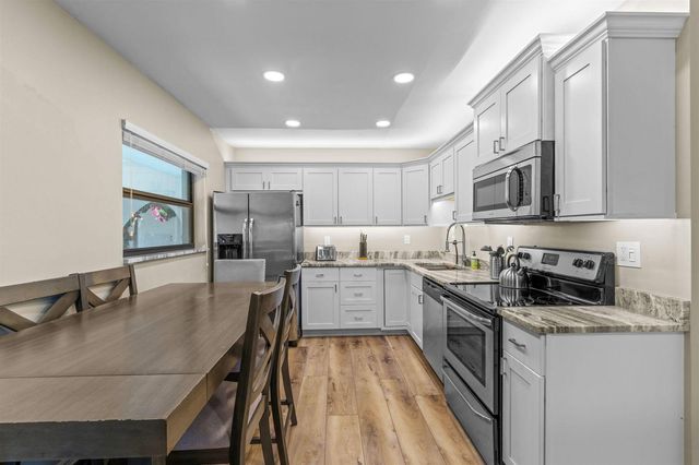 13155 Southfields Road, Wellington, FL 33414