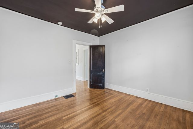 1933 Mercer Avenue, College Park, GA 30337