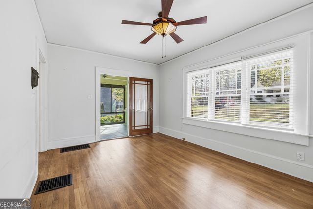 1933 Mercer Avenue, College Park, GA 30337