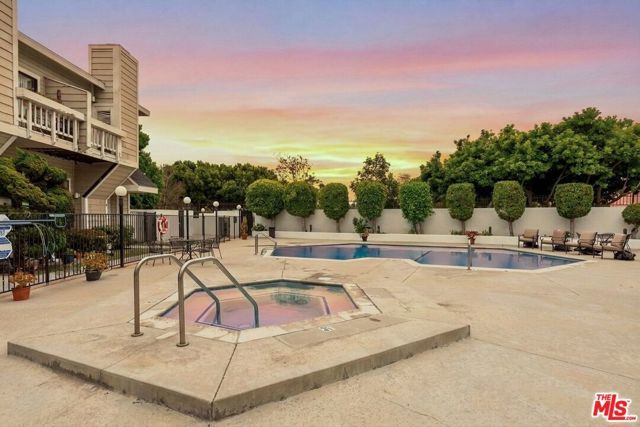 4658 Don Lorenzo Drive G, Los Angeles, CA 90008