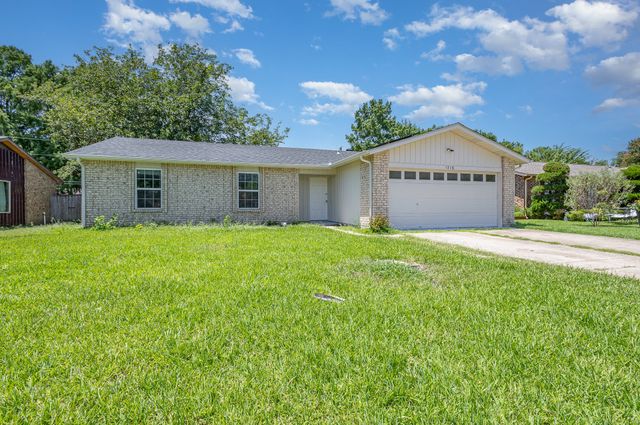 1215 Mulberry Lane, Mesquite, TX 75149