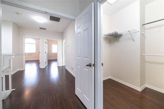 5327 SW 40th Ave, Dania Beach, FL 33314